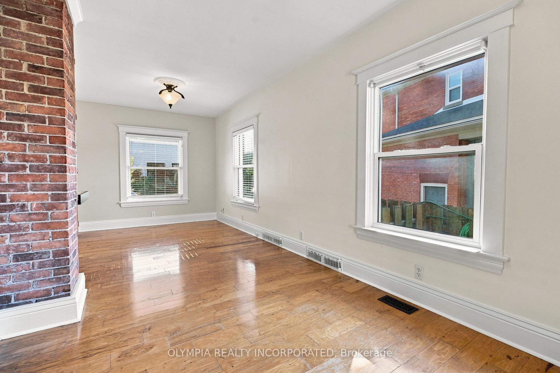 Photo 18 of 14 Bond Street, St. Catharines, Downtown — HOMEH