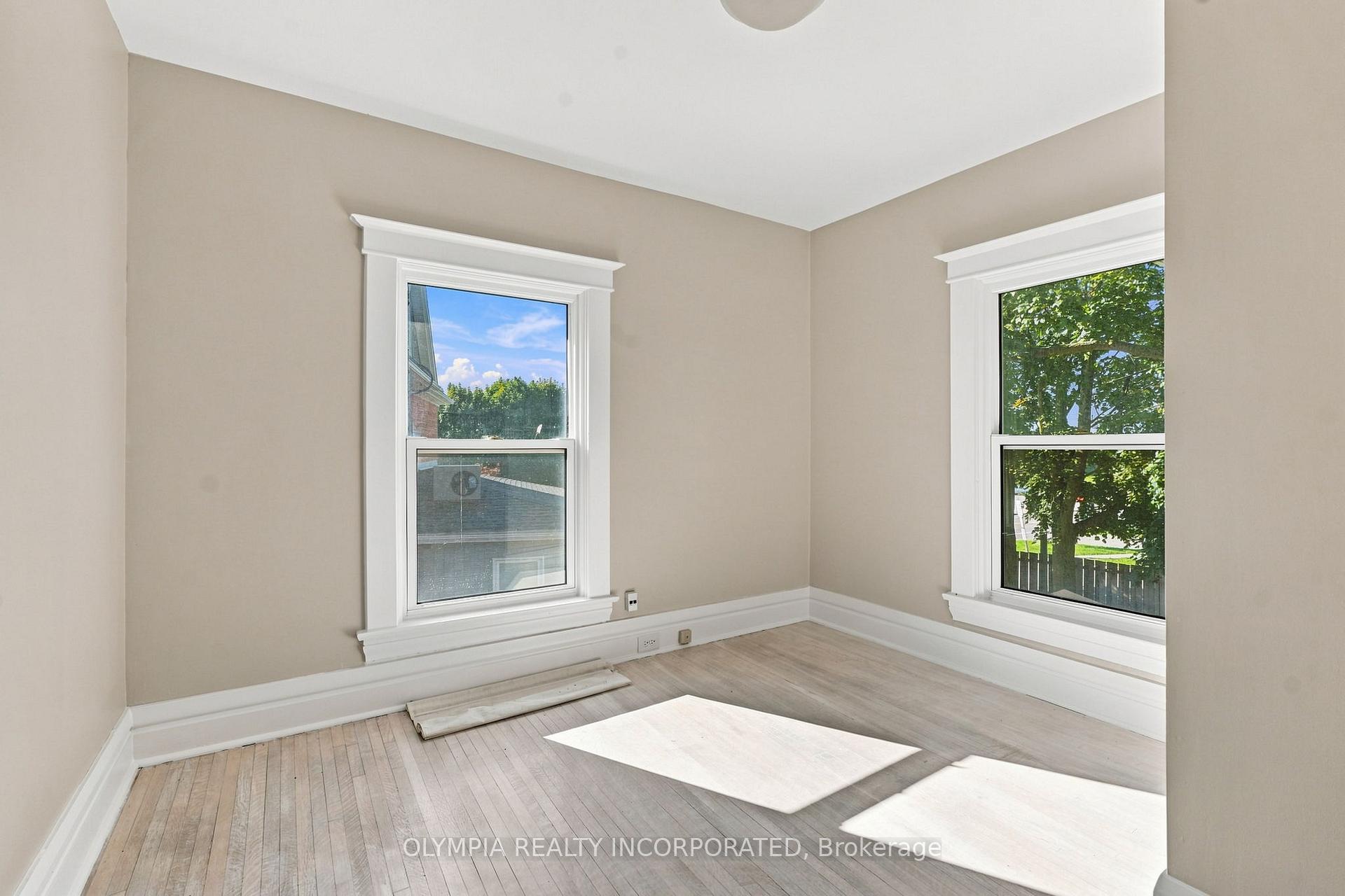 Photo 25 of 14 Bond Street, St. Catharines, Downtown — HOMEH