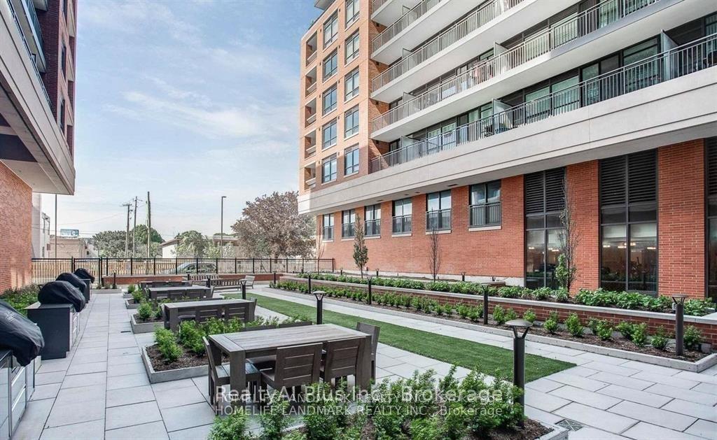 Photo 26 of Unit 710, 3091 Dufferin Street, North York, Yorkdale-Glen Park — HOMEH