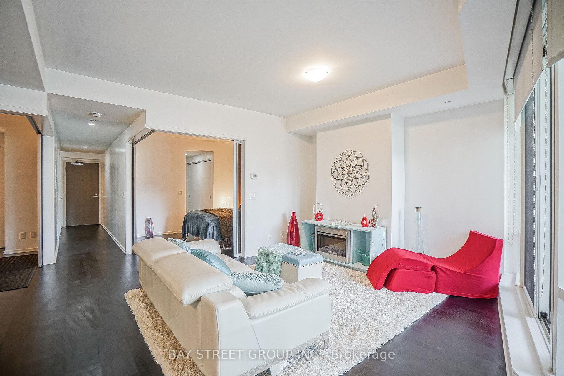 Photo 10 of Unit 505, 1 Bloor Street E, Toronto, Church-Yonge Corridor — HOMEH