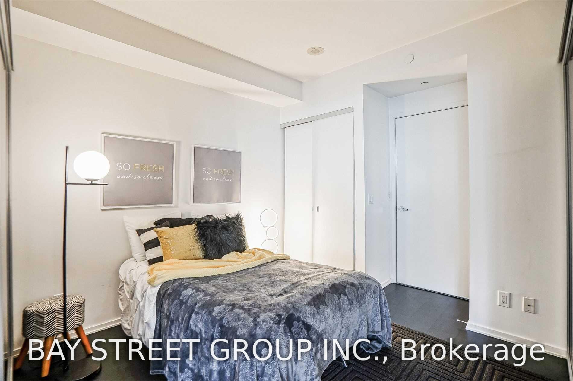 Photo 12 of Unit 505, 1 Bloor Street E, Toronto, Church-Yonge Corridor — HOMEH