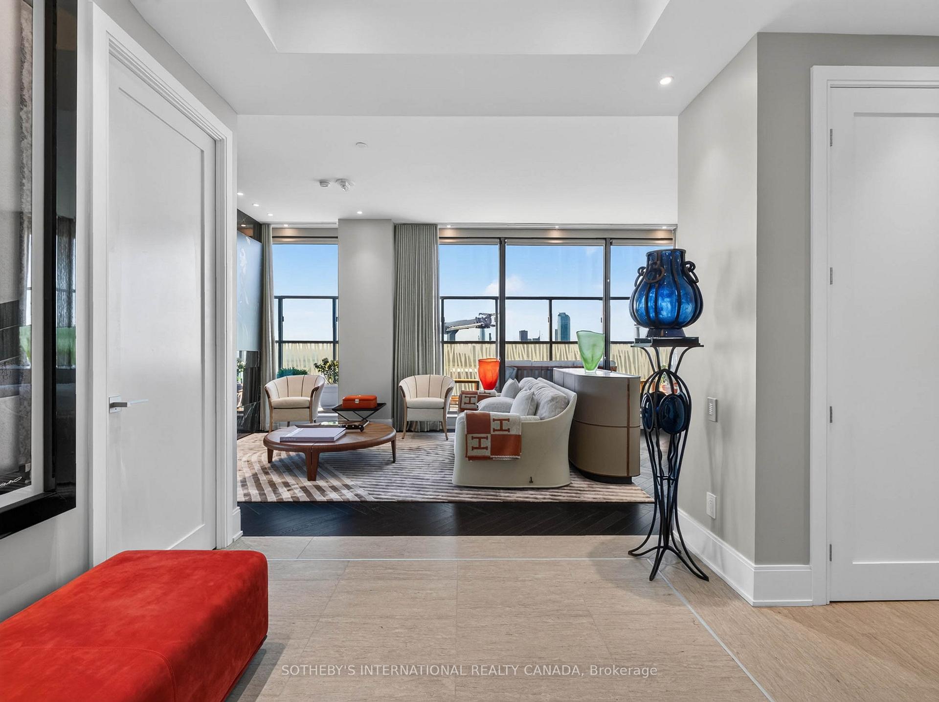 Photo 12 of Unit 5501, 50 Charles Street E, Toronto, Church-Yonge Corridor — HOMEH