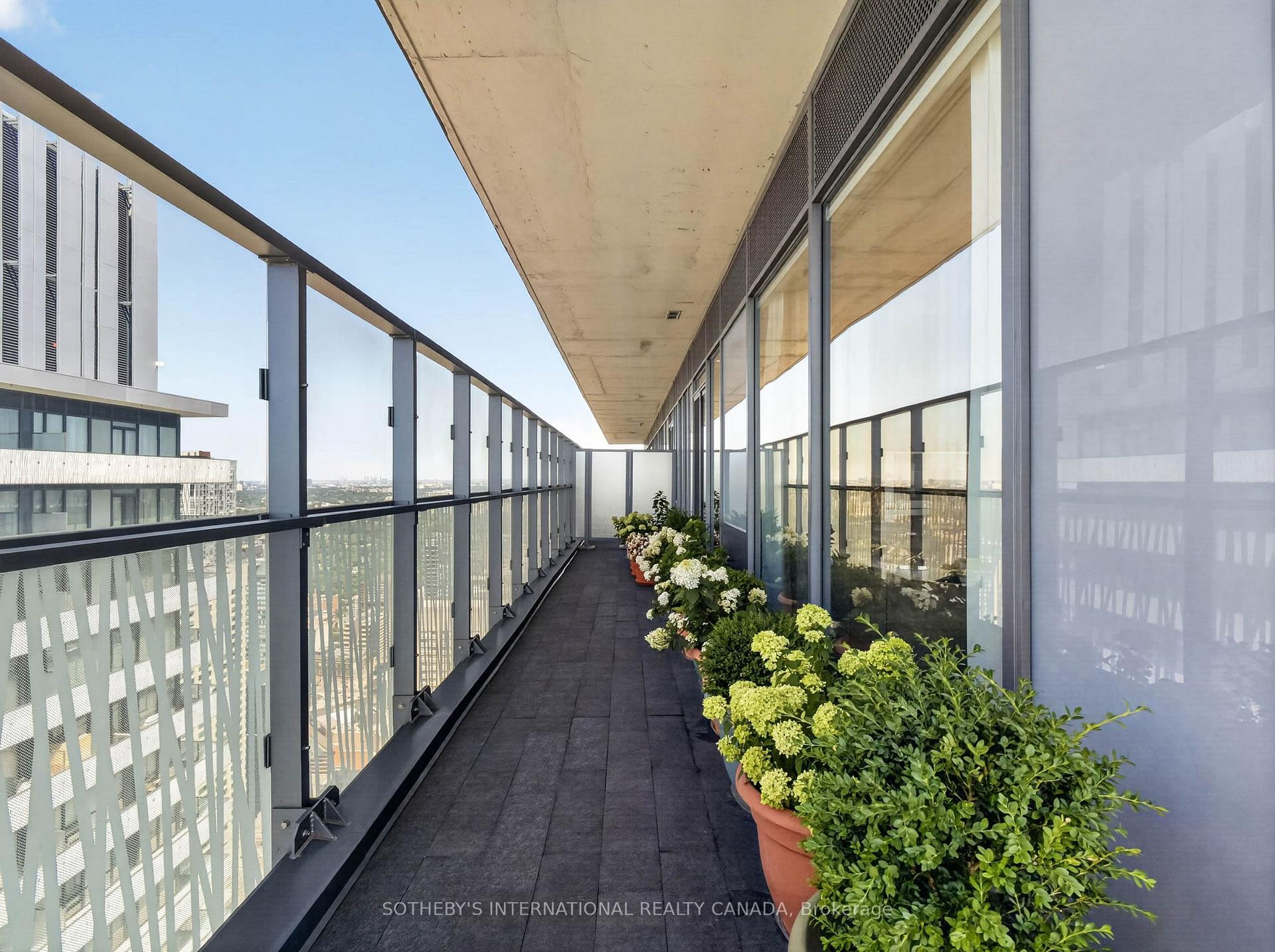 Photo 90 of Unit 5501, 50 Charles Street E, Toronto, Church-Yonge Corridor — HOMEH