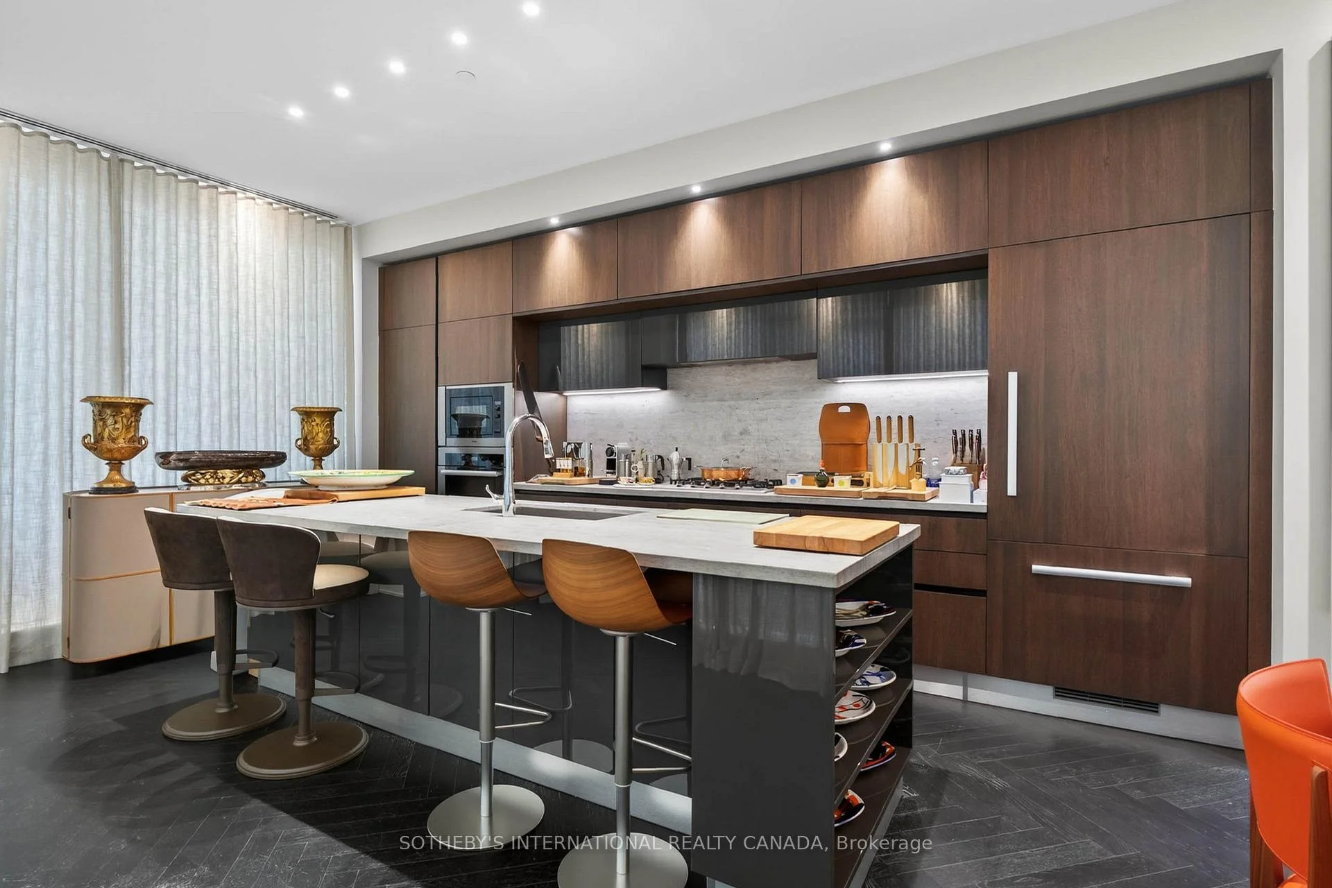 Photo 52 of Unit 5501, 50 Charles Street E, Toronto, Church-Yonge Corridor — HOMEH