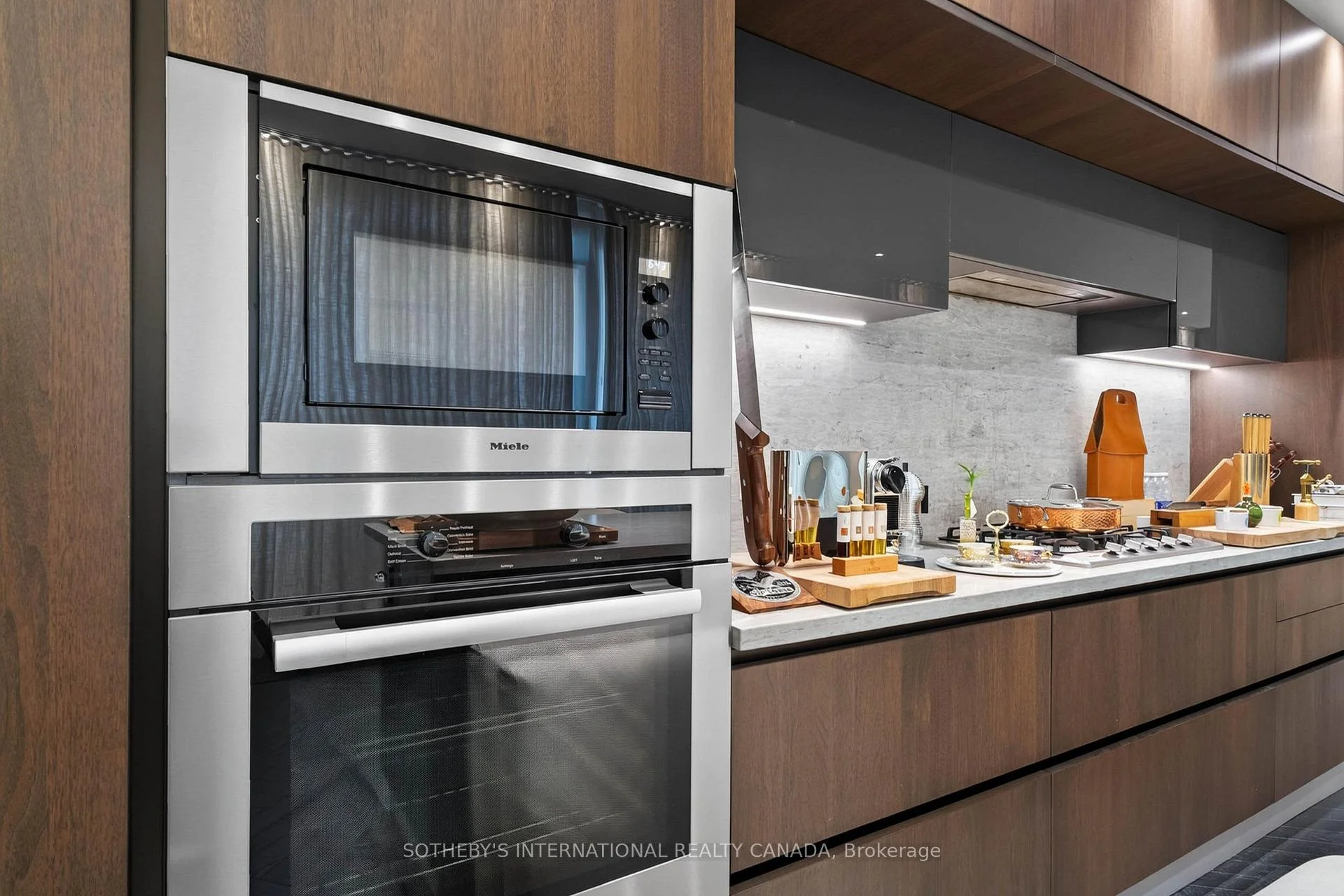 Photo 64 of Unit 5501, 50 Charles Street E, Toronto, Church-Yonge Corridor — HOMEH