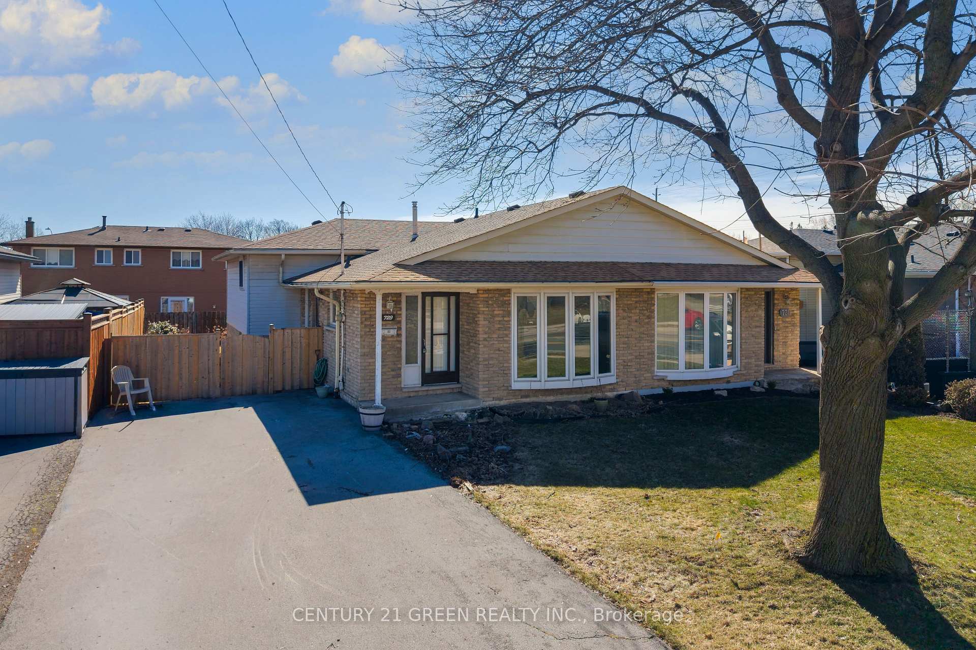 Photo 1 of 729 West 5th Street, Hamilton, Fessenden — HOMEH