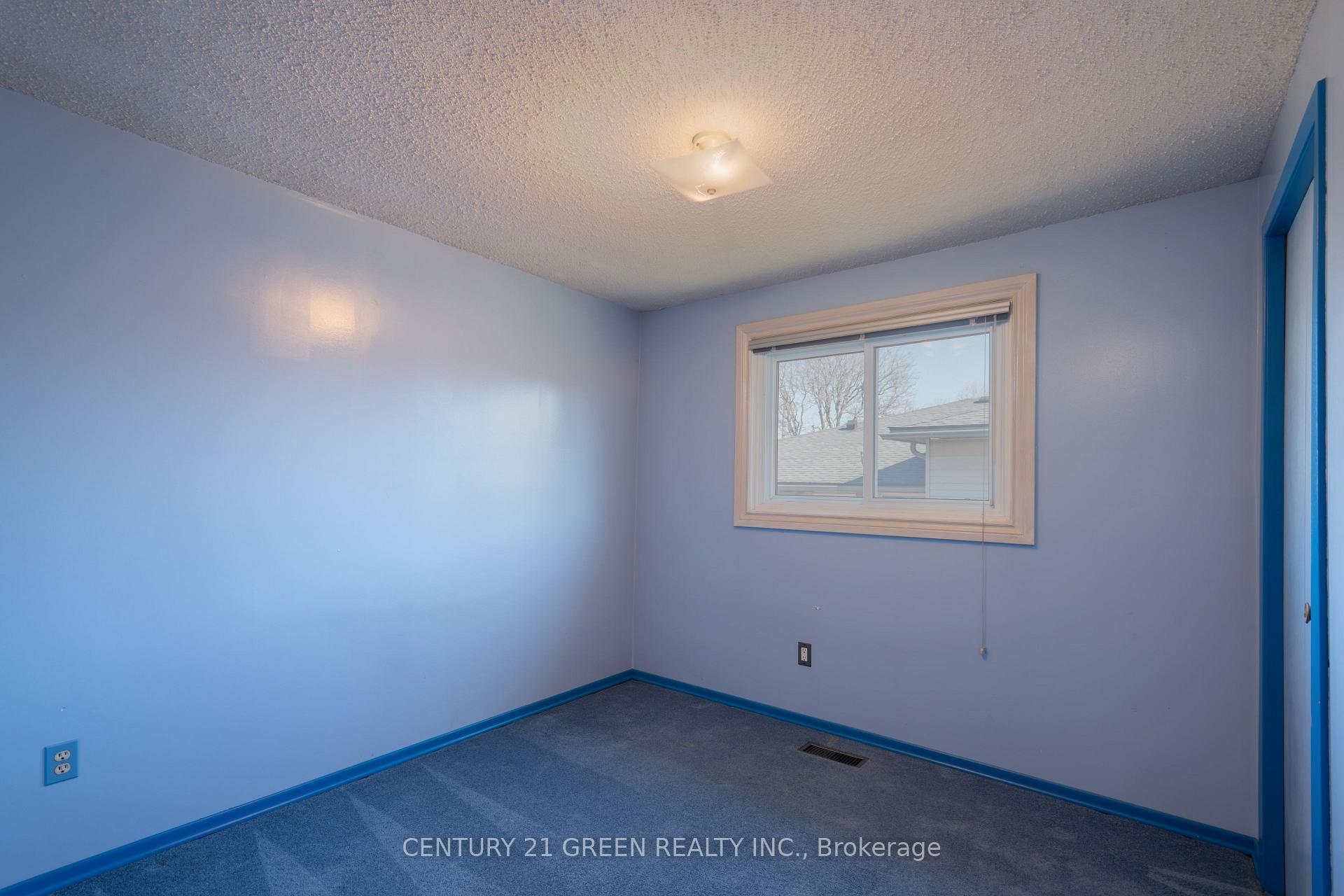 Photo 25 of 729 West 5th Street, Hamilton, Fessenden — HOMEH