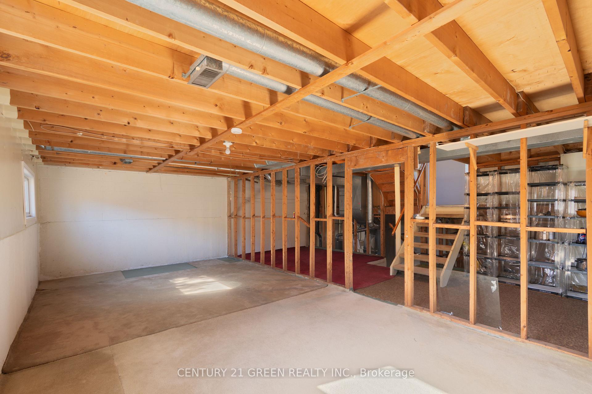 Photo 30 of 729 West 5th Street, Hamilton, Fessenden — HOMEH