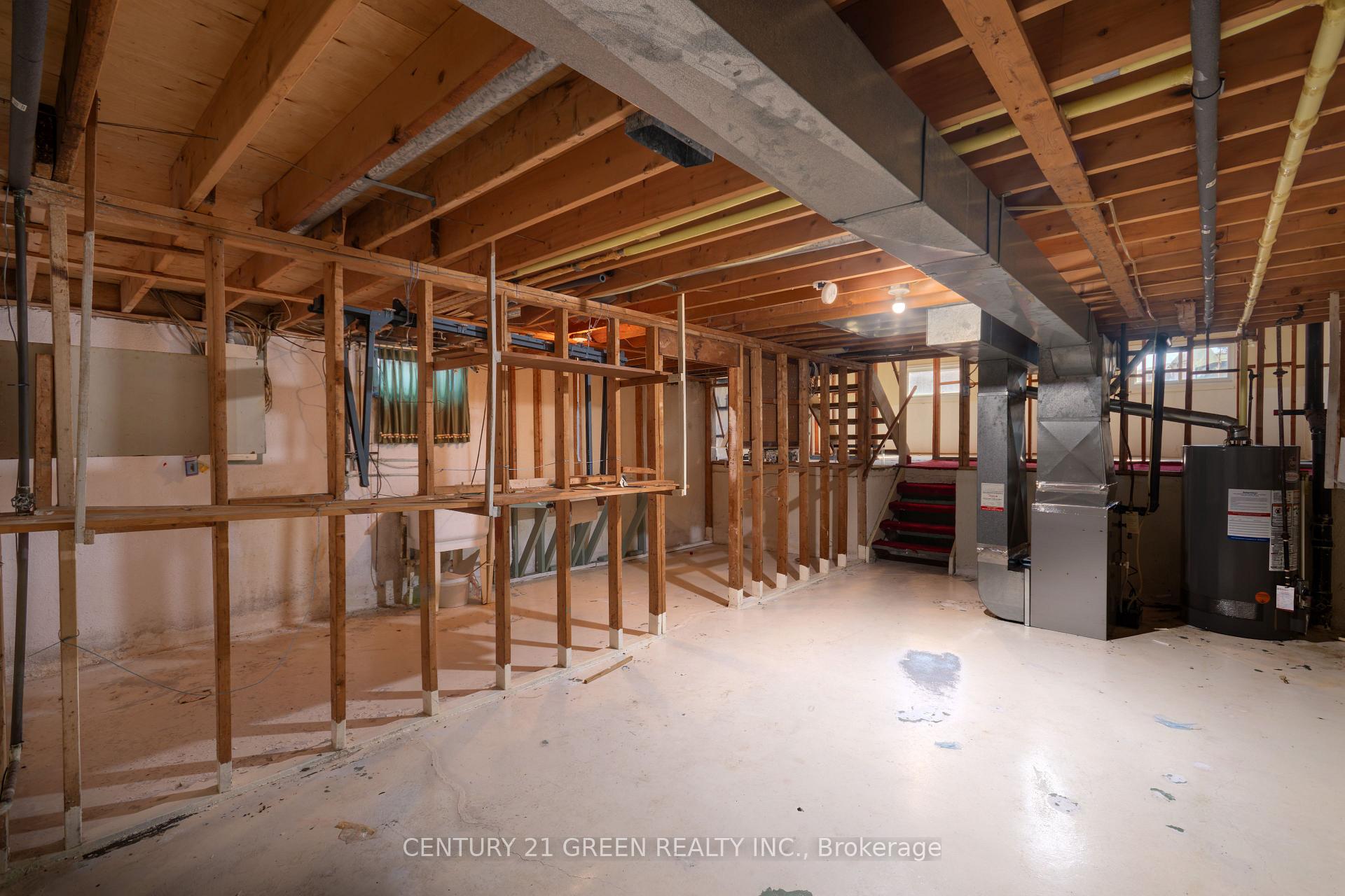 Photo 33 of 729 West 5th Street, Hamilton, Fessenden — HOMEH