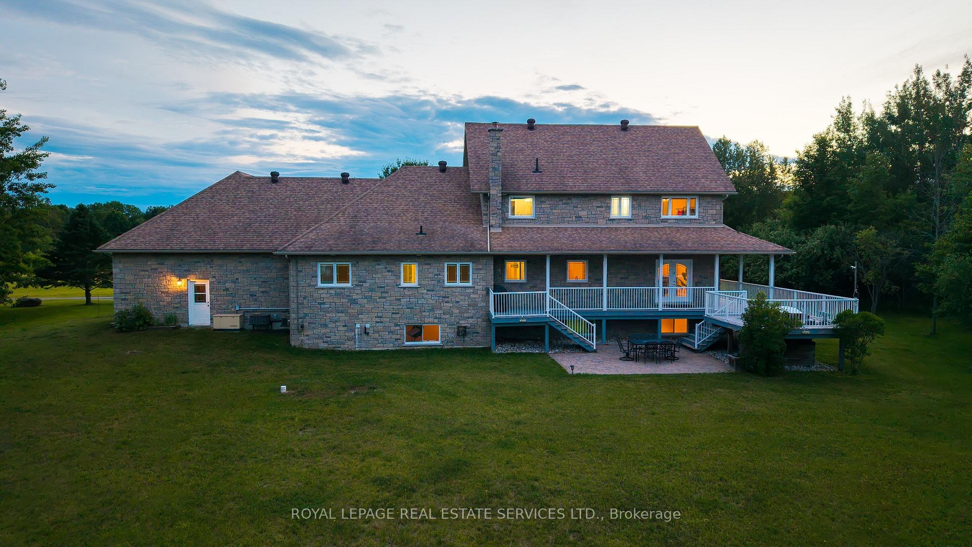 Photo 5 of 960 Lawson Road, Tiny, Rural Tiny — HOMEH