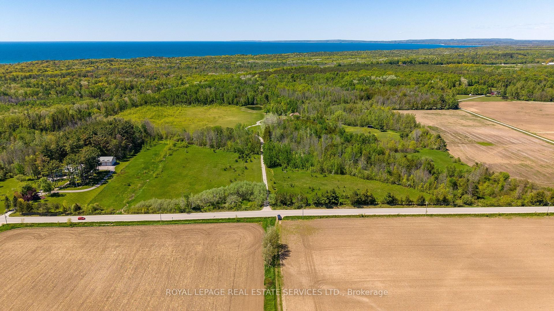 Photo 10 of 960 Lawson Road, Tiny, Rural Tiny — HOMEH