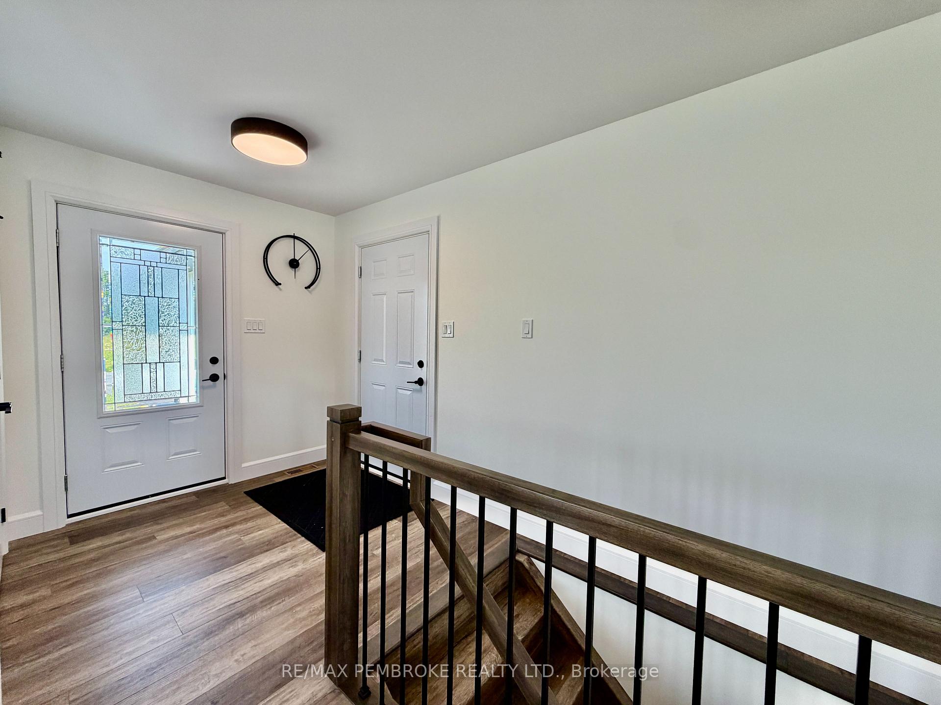 Photo 5 of 62 Eddy Crescent, Pembroke, Pembroke — HOMEH