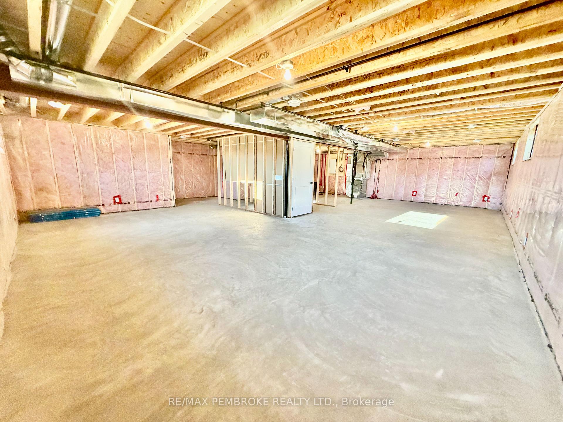 Photo 19 of 13 Eddy Crescent, Pembroke, Pembroke — HOMEH