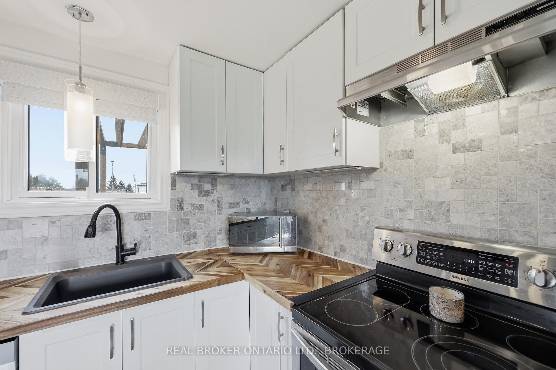 Photo 14 of 11 Hermes Drive, Kingston, Kingston East (Incl CFB Kingston) — HOMEH