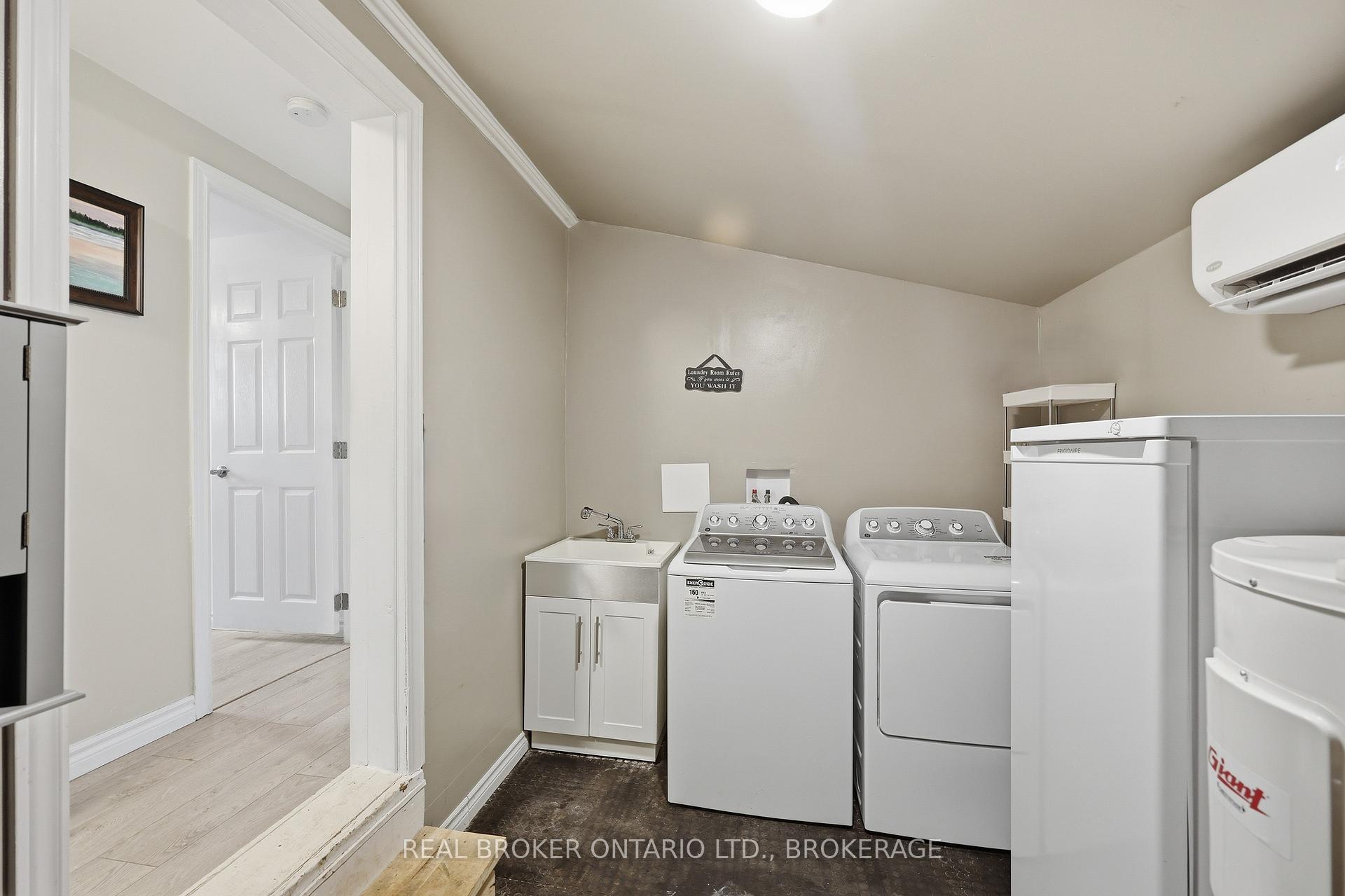 Photo 23 of 11 Hermes Drive, Kingston, Kingston East (Incl CFB Kingston) — HOMEH