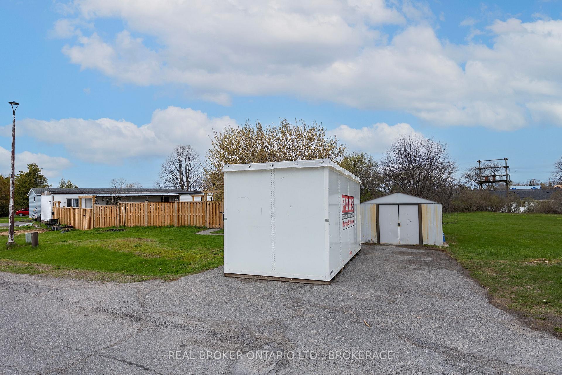 Photo 26 of 11 Hermes Drive, Kingston, Kingston East (Incl CFB Kingston) — HOMEH