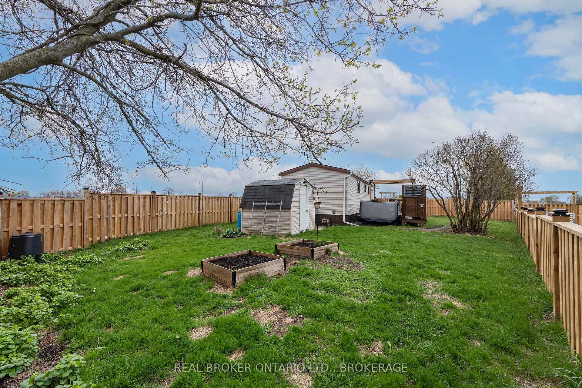 Photo 36 of 11 Hermes Drive, Kingston, Kingston East (Incl CFB Kingston) — HOMEH