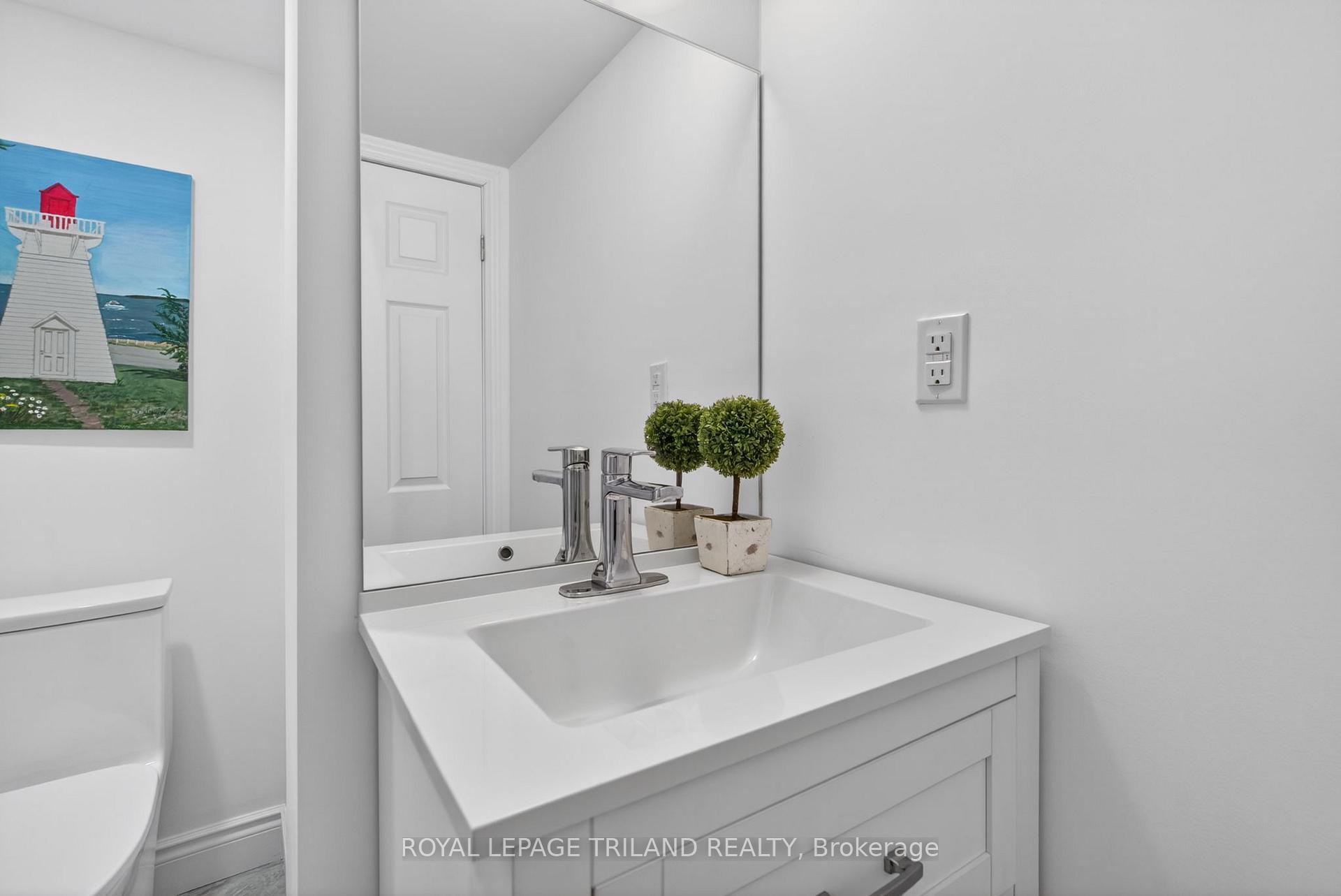 Photo 36 of 83 Blackburn Crescent, Middlesex Centre, Kilworth — HOMEH