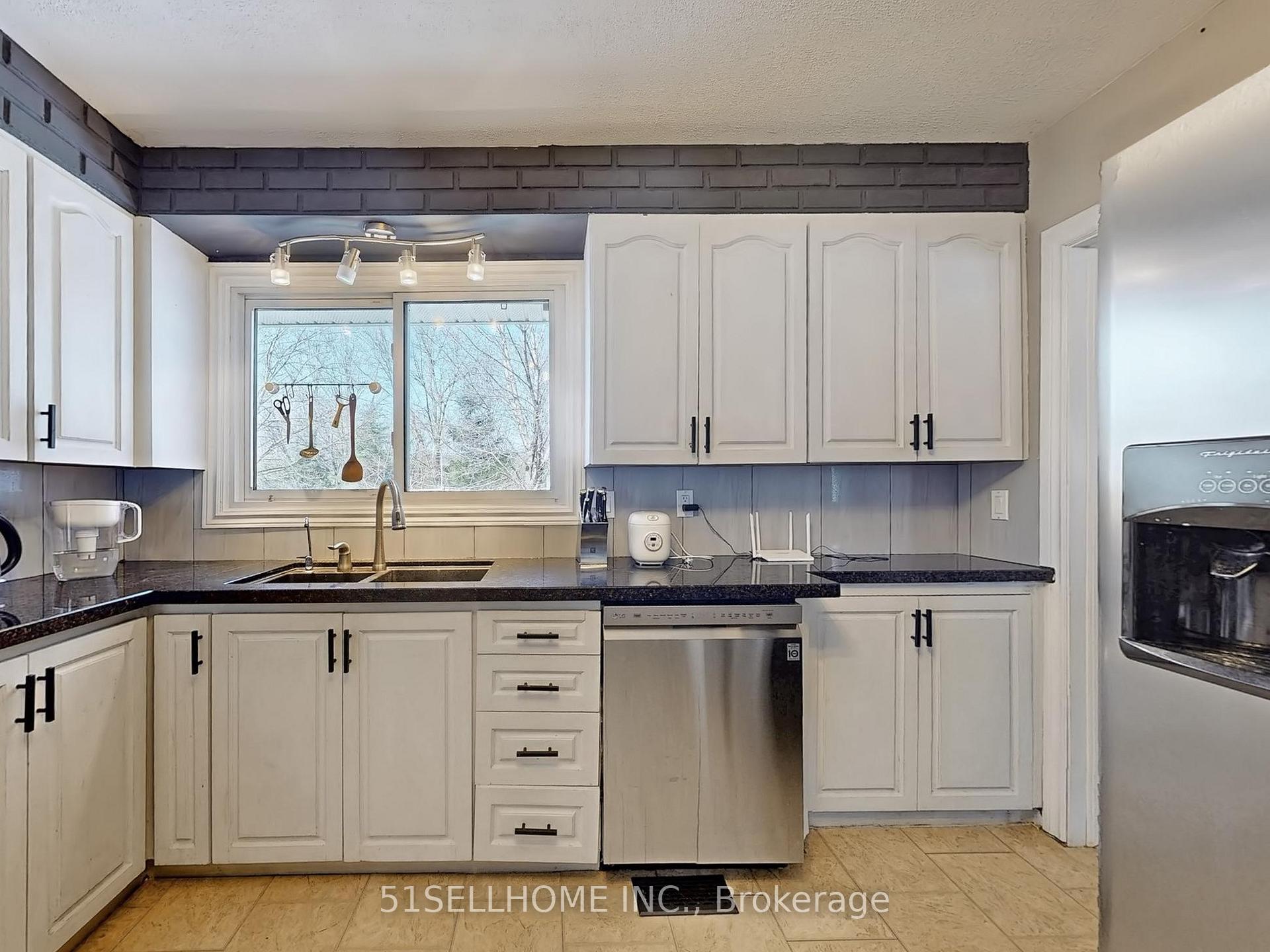 Photo 9 of 5663 Campbellville Road W, Milton, Rural Nassagaweya — HOMEH
