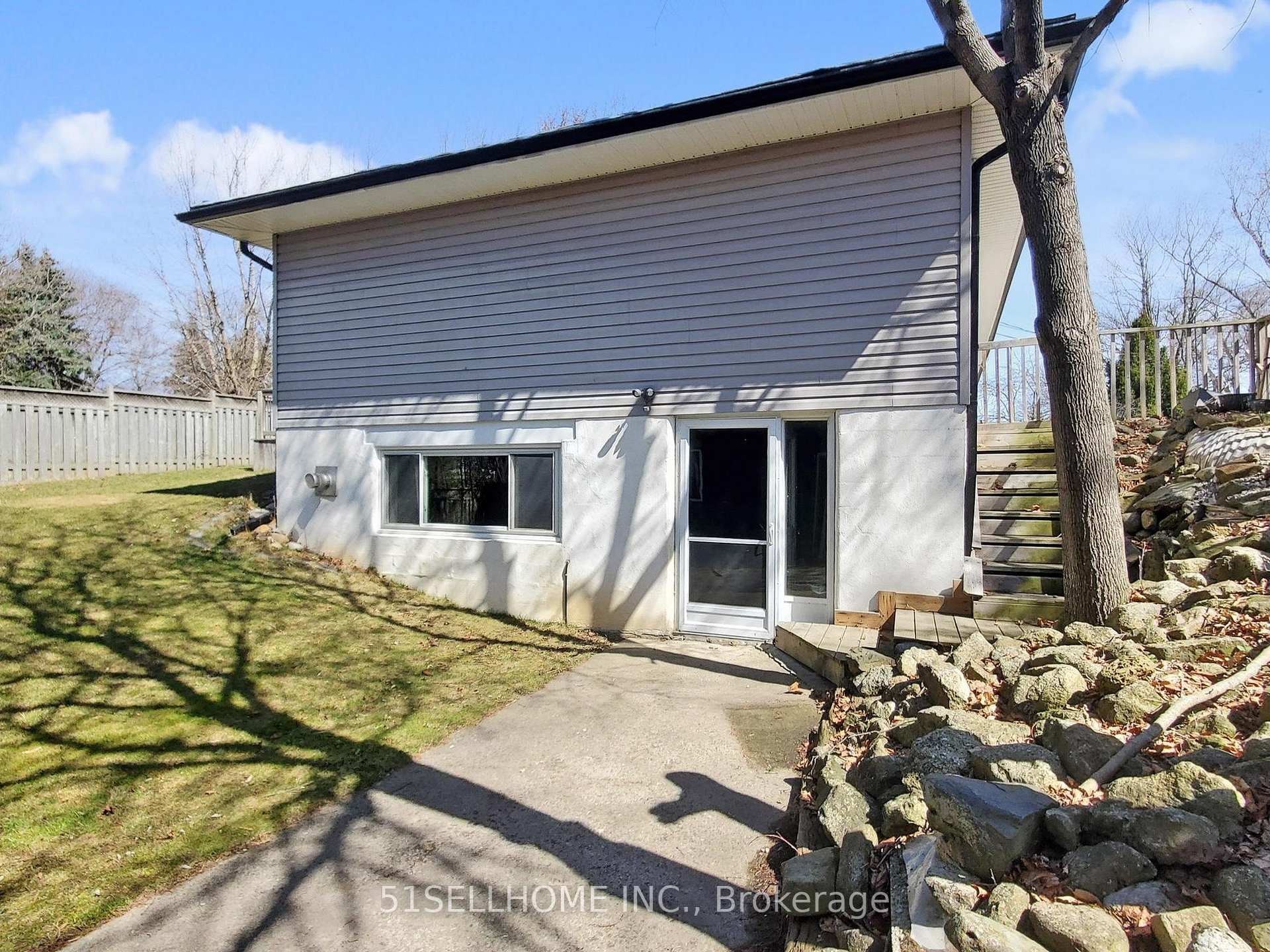 Photo 38 of 5663 Campbellville Road W, Milton, Rural Nassagaweya — HOMEH