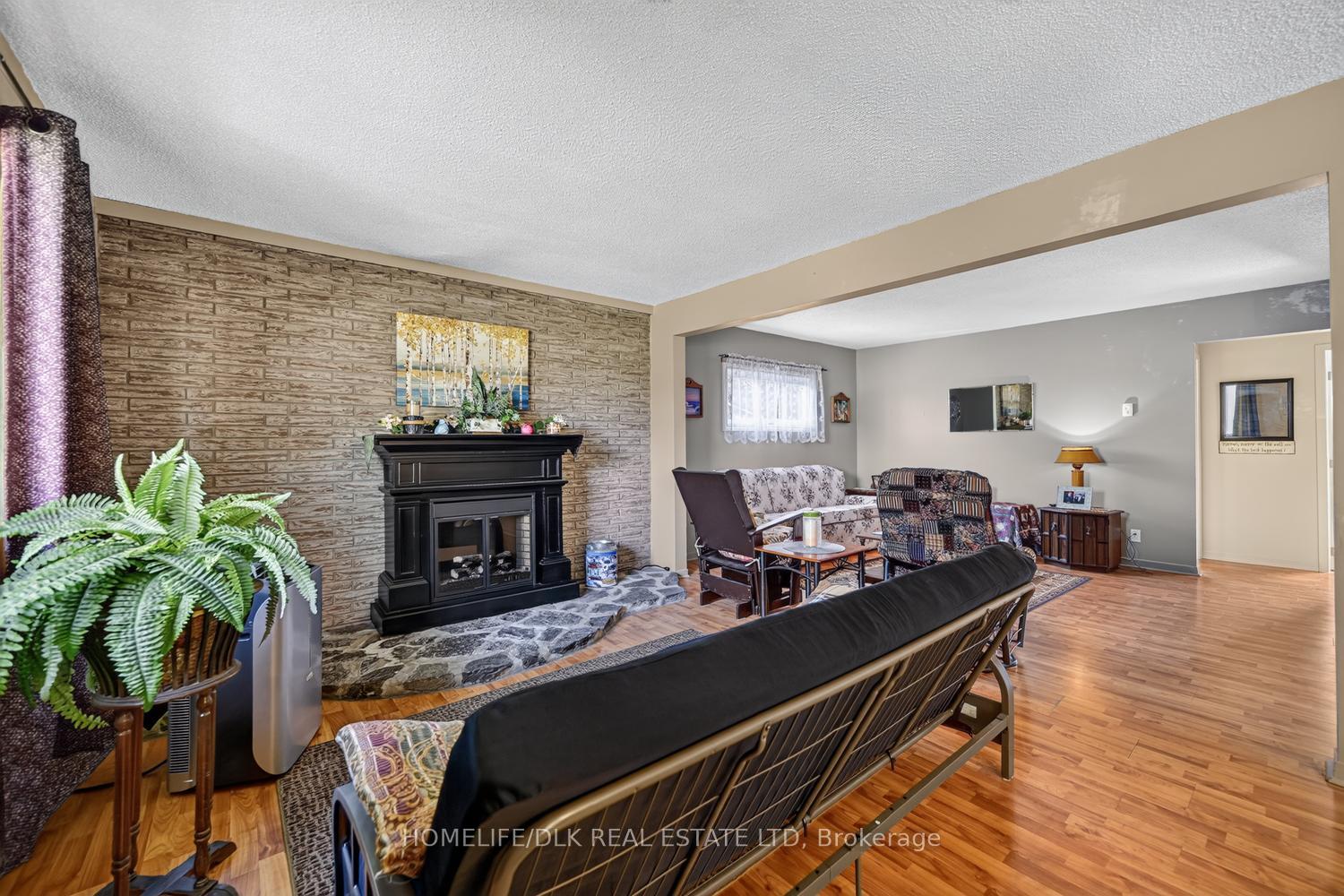 Photo 6 of 2257 Dundas Street, Edwardsburgh/Cardinal, Town of Cardinal — HOMEH