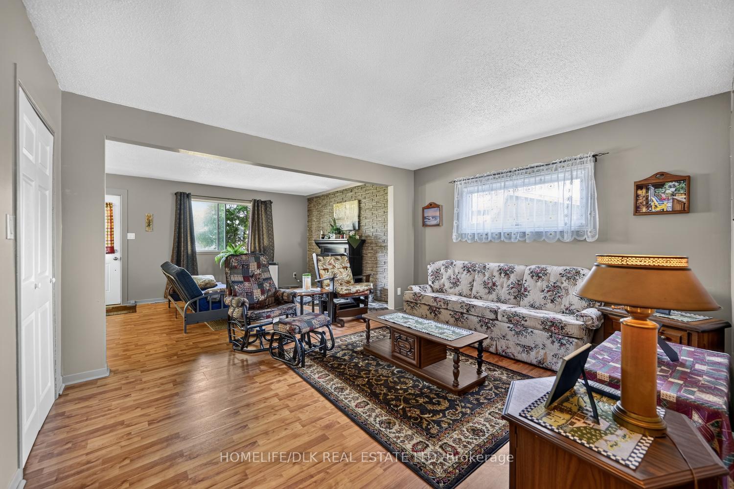 Photo 12 of 2257 Dundas Street, Edwardsburgh/Cardinal, Town of Cardinal — HOMEH