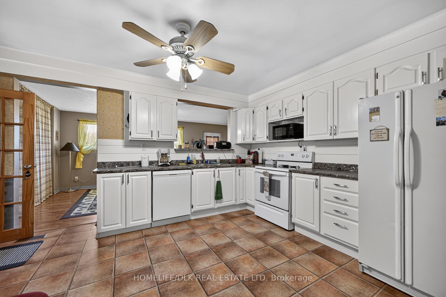 Photo 18 of 2257 Dundas Street, Edwardsburgh/Cardinal, Town of Cardinal — HOMEH