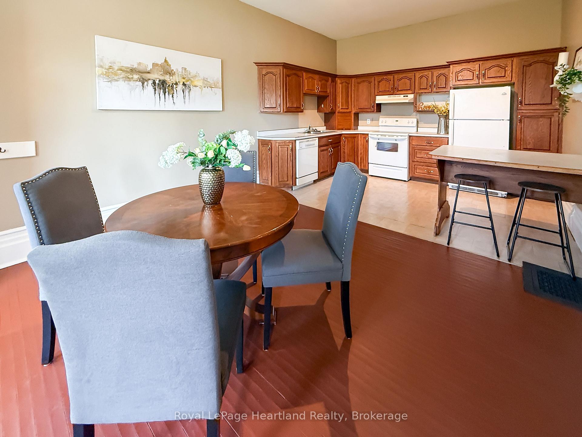 Photo 8 of 190 Albert Street, Central Huron, Clinton — HOMEH