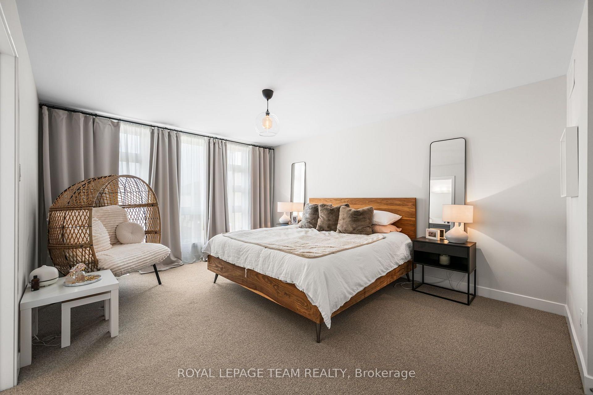Photo 18 of 800 Solarium Avenue, Ottawa, Riverside South/Gloucester Glen — HOMEH