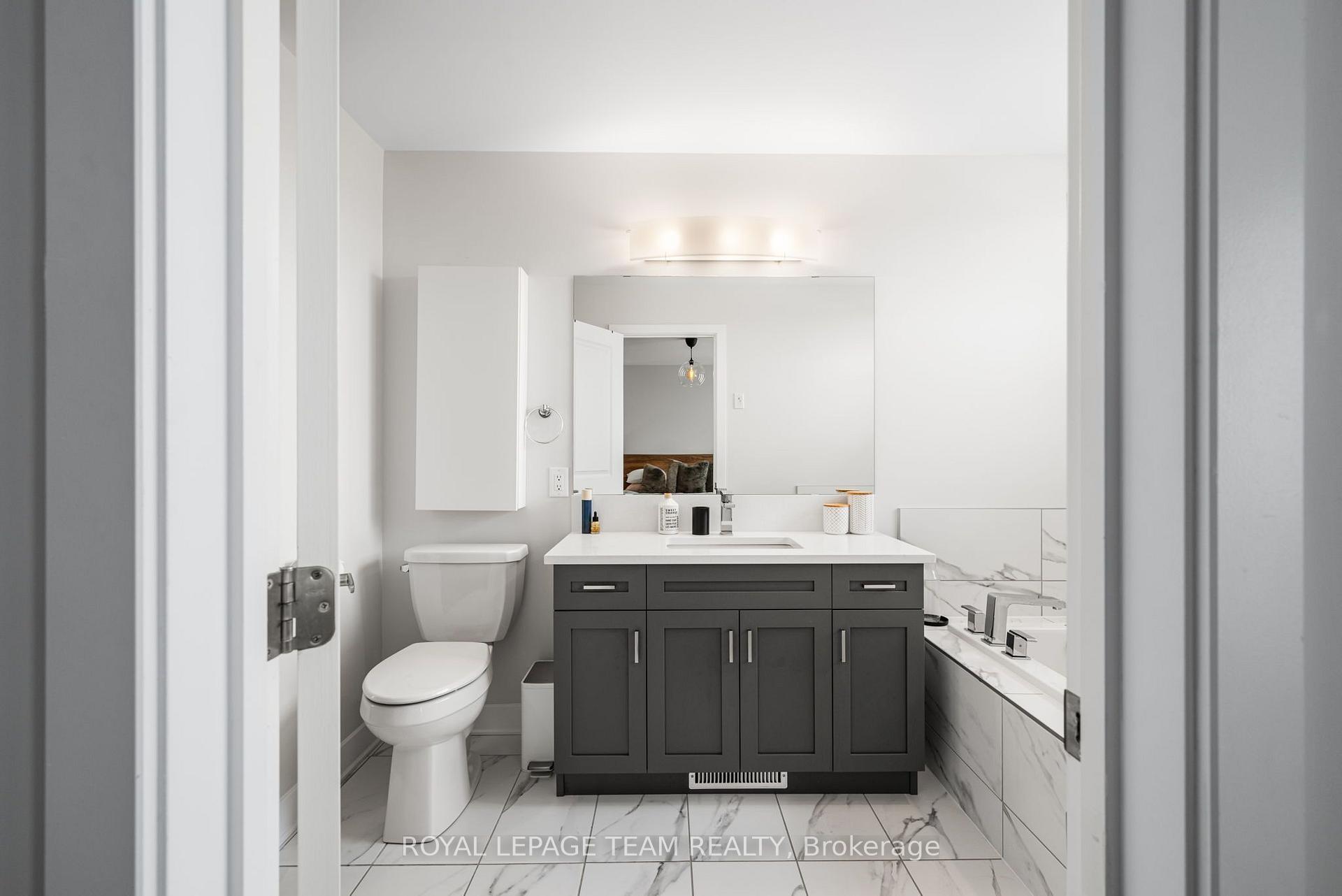 Photo 20 of 800 Solarium Avenue, Ottawa, Riverside South/Gloucester Glen — HOMEH