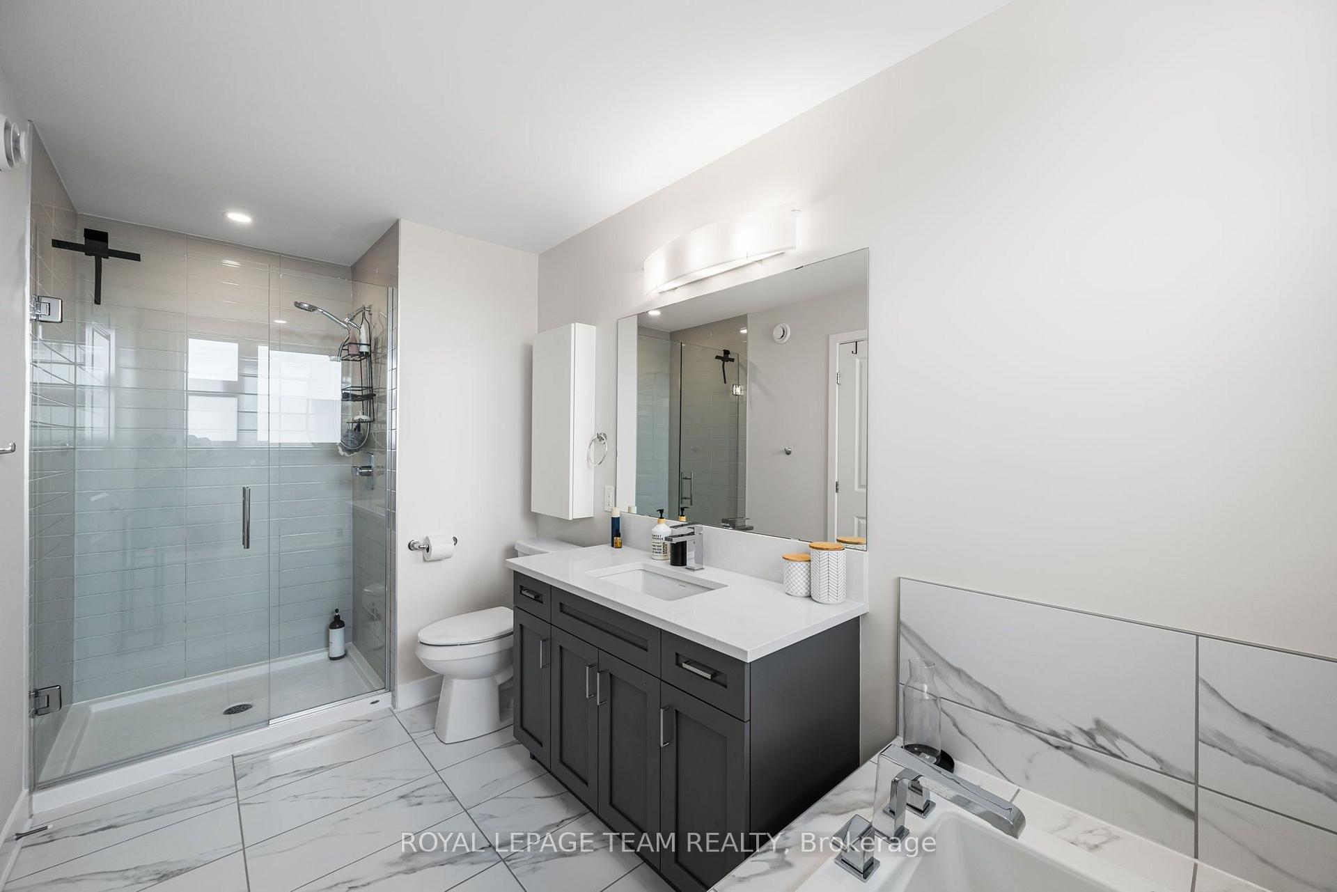 Photo 21 of 800 Solarium Avenue, Ottawa, Riverside South/Gloucester Glen — HOMEH