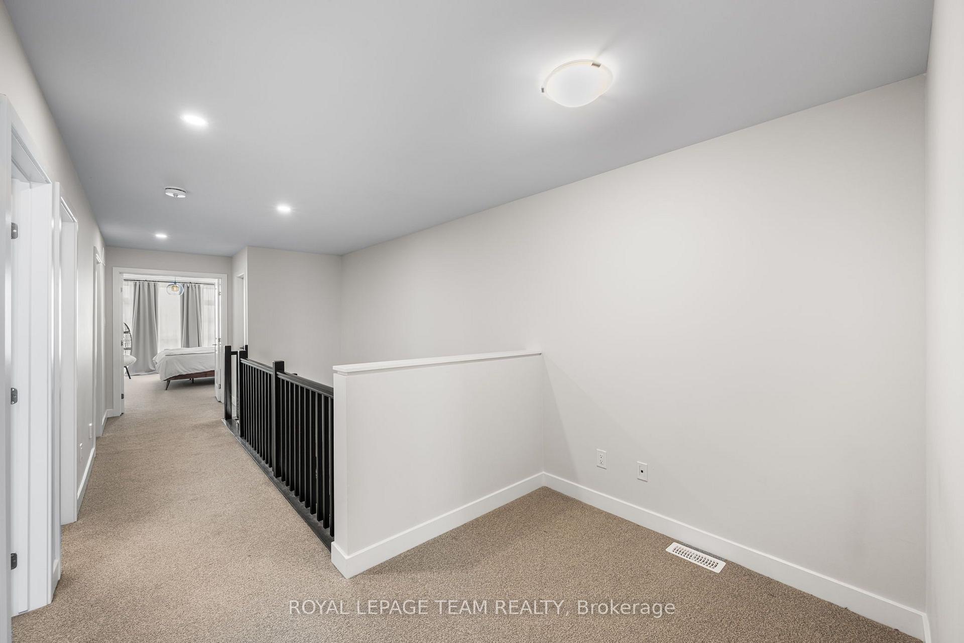 Photo 27 of 800 Solarium Avenue, Ottawa, Riverside South/Gloucester Glen — HOMEH