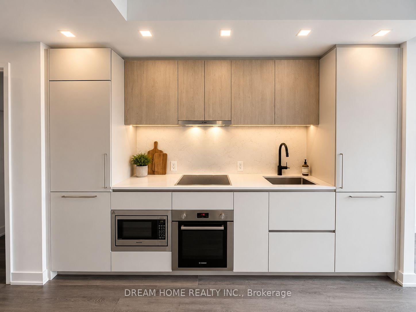 Photo 3 of Unit 4110, 609 Sherbourne Street, Toronto, North St. James Town — HOMEH