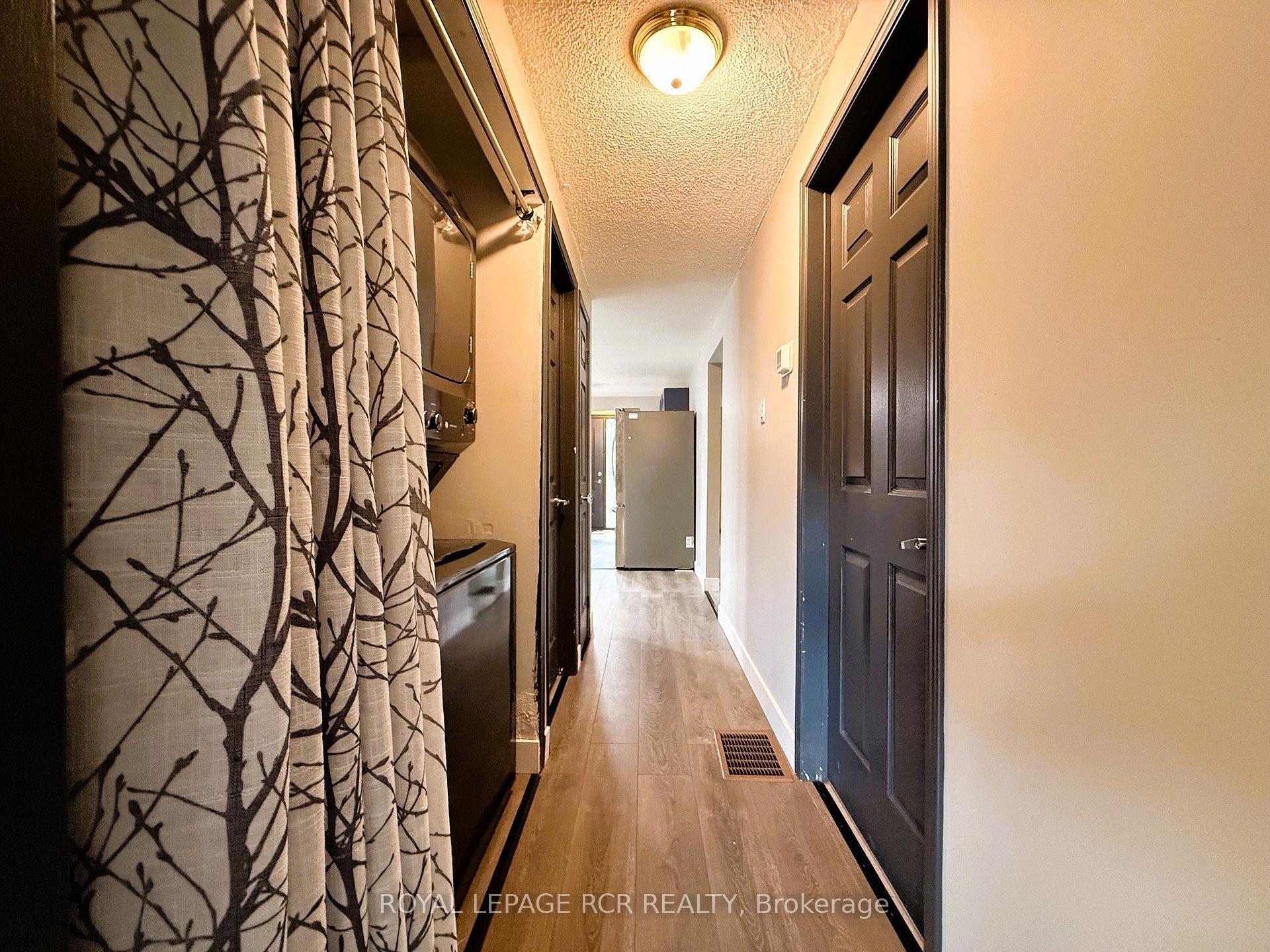 Photo 37 of 38 Royal Oak Drive, Innisfil, Cookstown — HOMEH