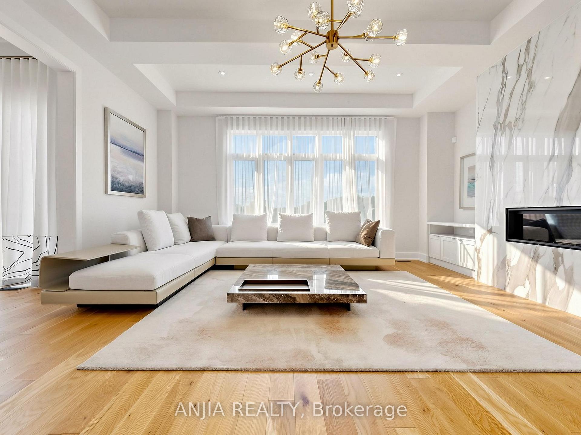 Photo 4 of 67 Keatley Drive, Vaughan, Patterson — HOMEH