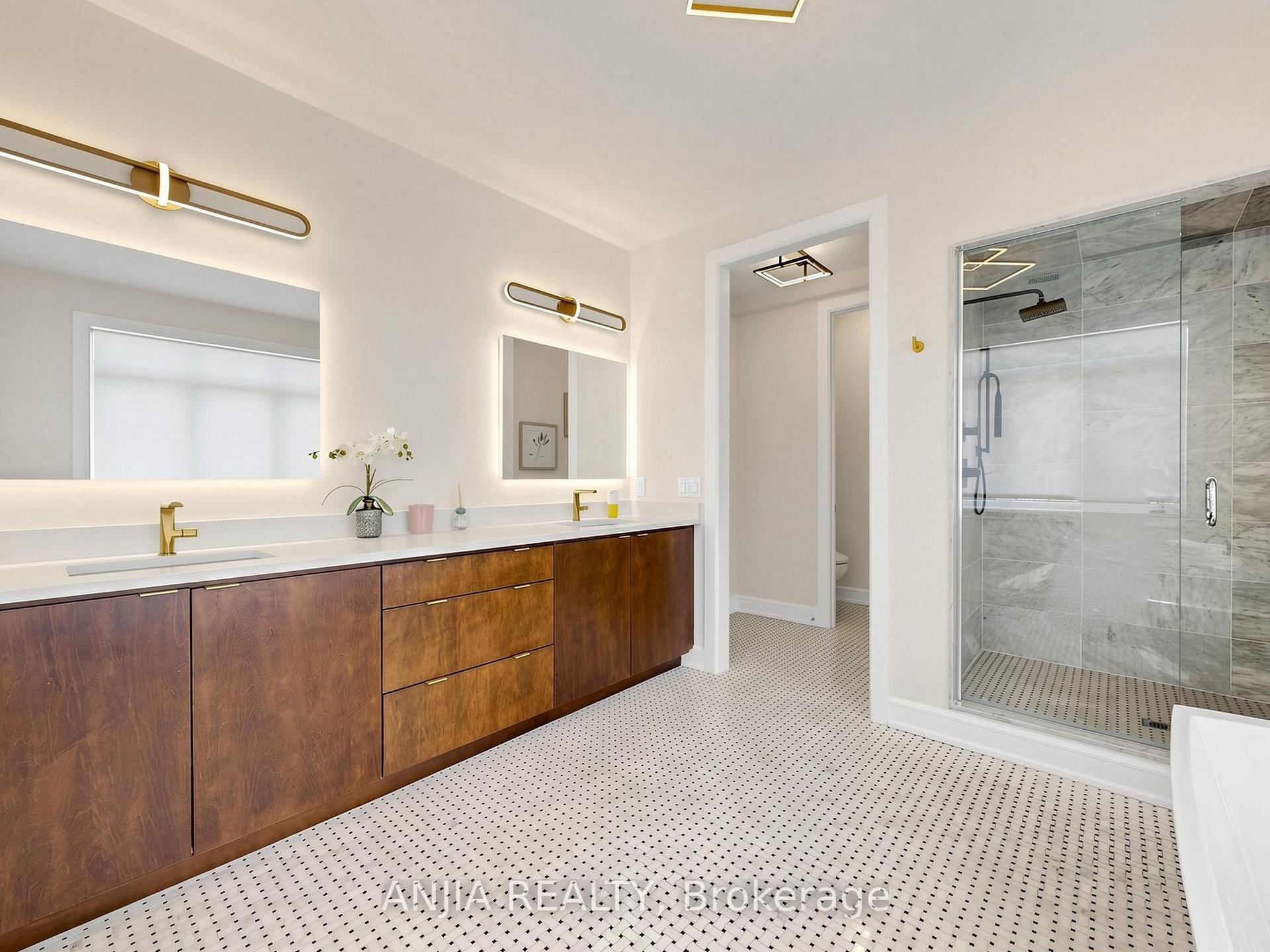 Photo 29 of 67 Keatley Drive, Vaughan, Patterson — HOMEH