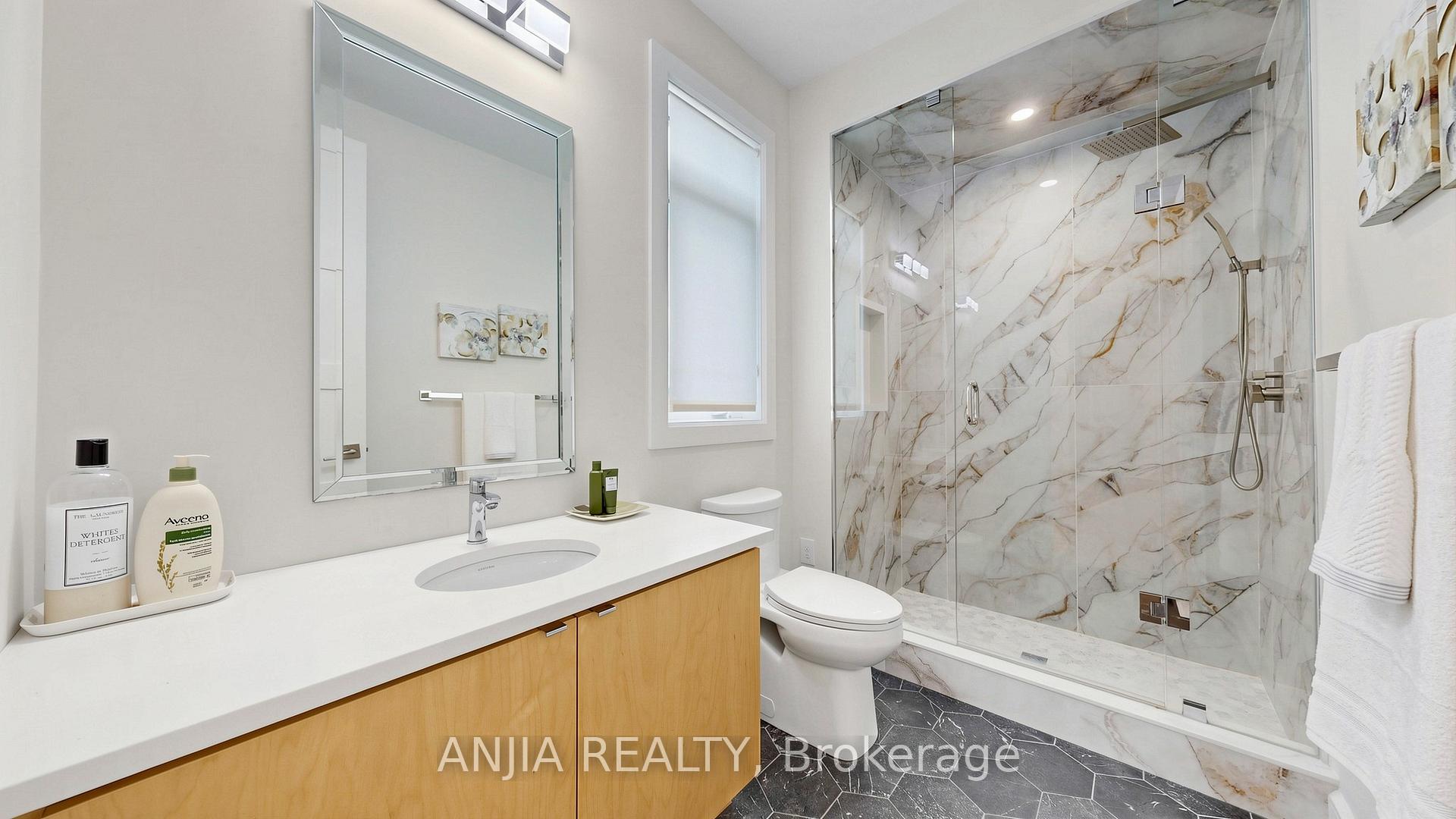 Photo 40 of 67 Keatley Drive, Vaughan, Patterson — HOMEH