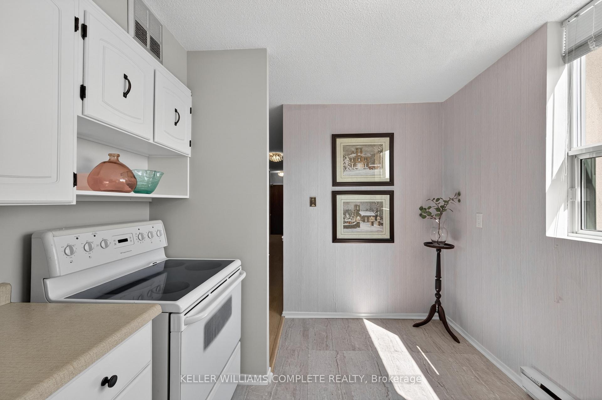 Photo 11 of Unit 904, 700 Dynes Road, Burlington, Roseland — HOMEH