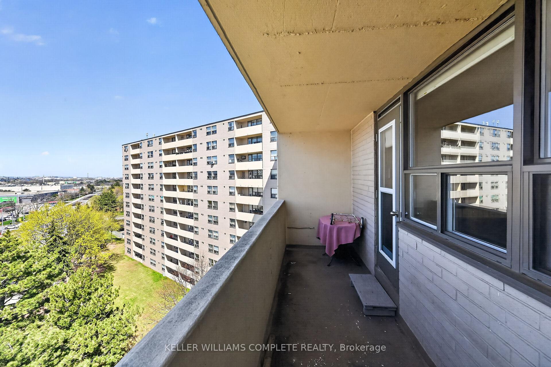 Photo 27 of Unit 904, 700 Dynes Road, Burlington, Roseland — HOMEH