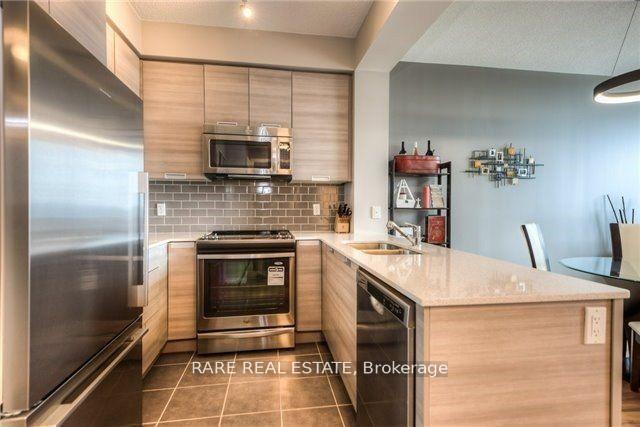Photo 2 of Unit 801, 55 Eglinton Avenue W, Mississauga, Hurontario — HOMEH