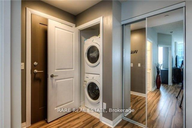 Photo 11 of Unit 801, 55 Eglinton Avenue W, Mississauga, Hurontario — HOMEH