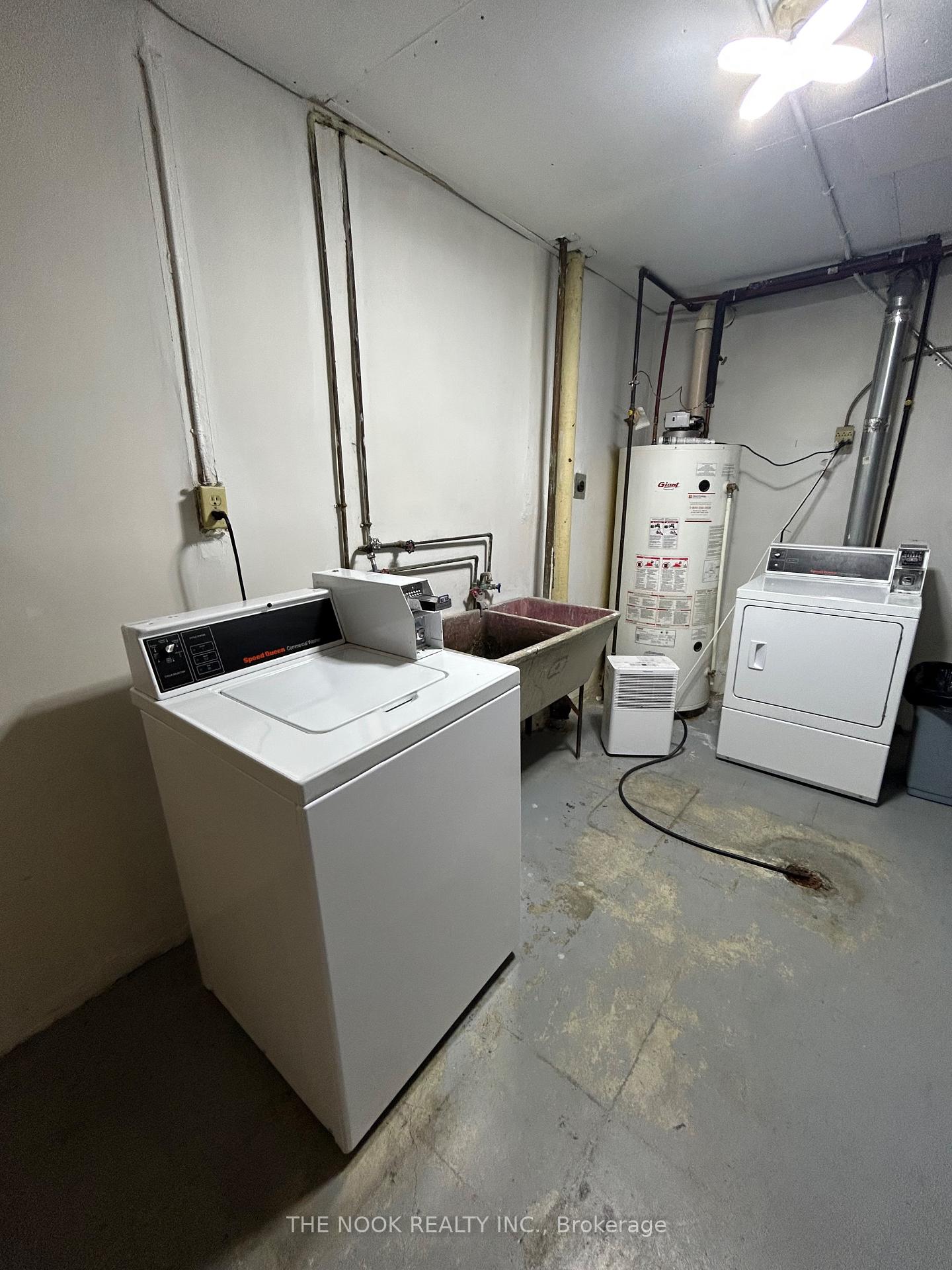 Photo 24 of Unit 21, 106 Cromwell Avenue, Oshawa, Vanier — HOMEH