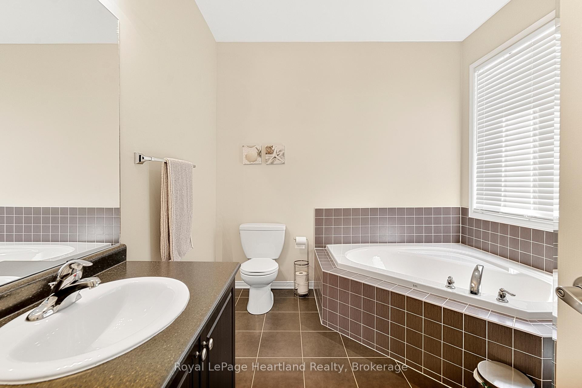 Photo 26 of 16 Macpherson Avenue, Huron East, Seaforth — HOMEH