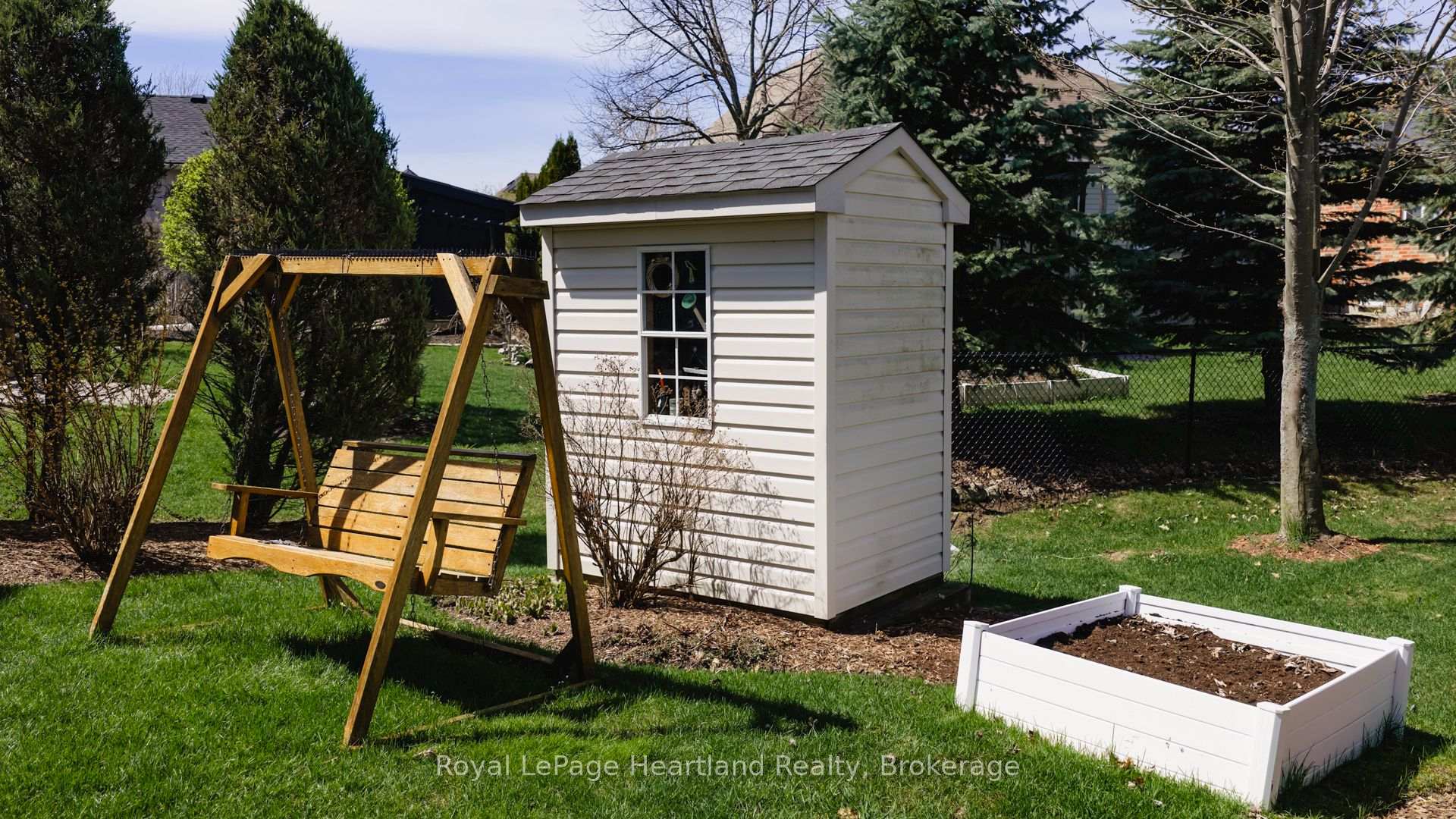 Photo 40 of 16 Macpherson Avenue, Huron East, Seaforth — HOMEH