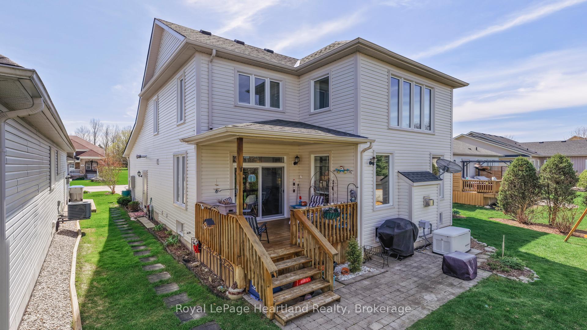 Photo 43 of 16 Macpherson Avenue, Huron East, Seaforth — HOMEH