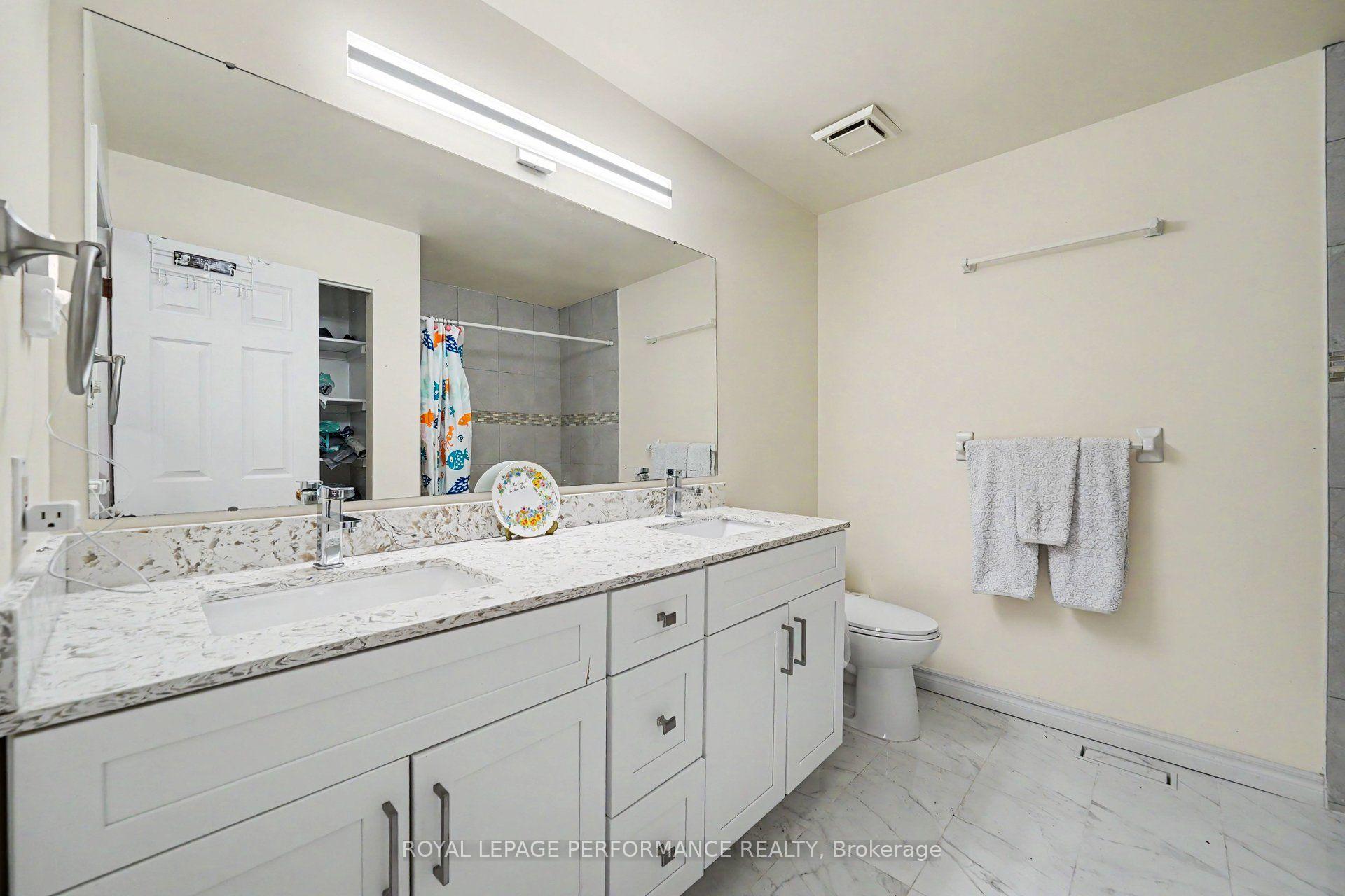 Photo 18 of 86 Royal Oak Court, Ottawa, Hunt Club Park/Greenboro — HOMEH