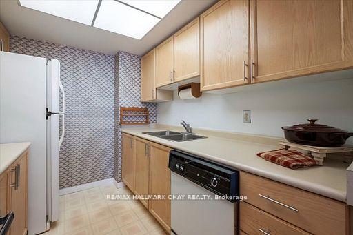 Photo 13 of Unit 502, 65 Ellen Street, Barrie, City Centre — HOMEH