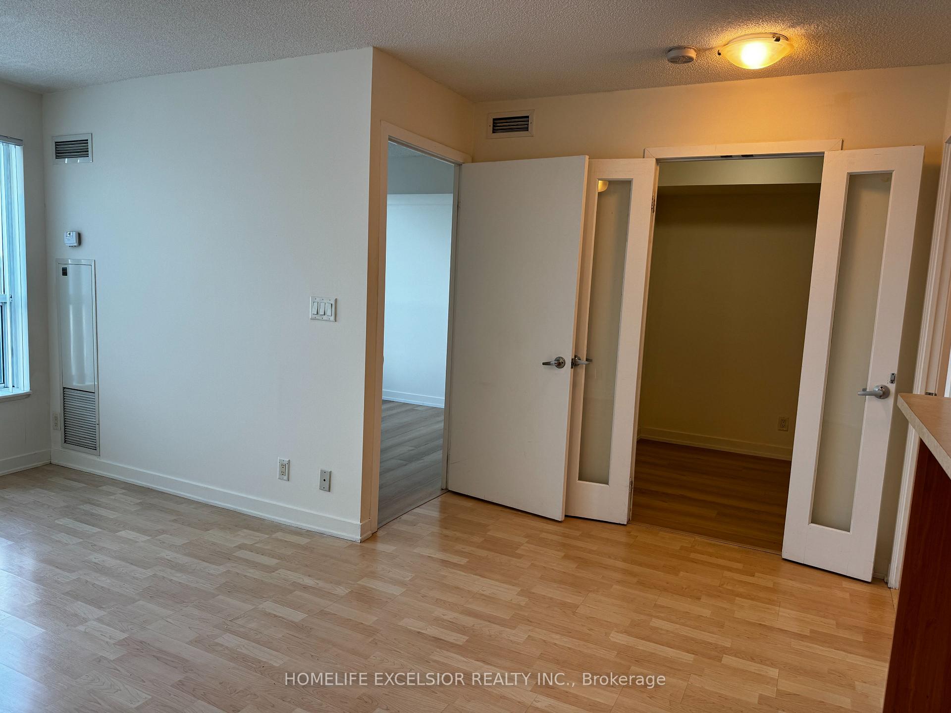 Photo 17 of Unit 1515, 36 Lee Centre Drive, Scarborough, Woburn — HOMEH