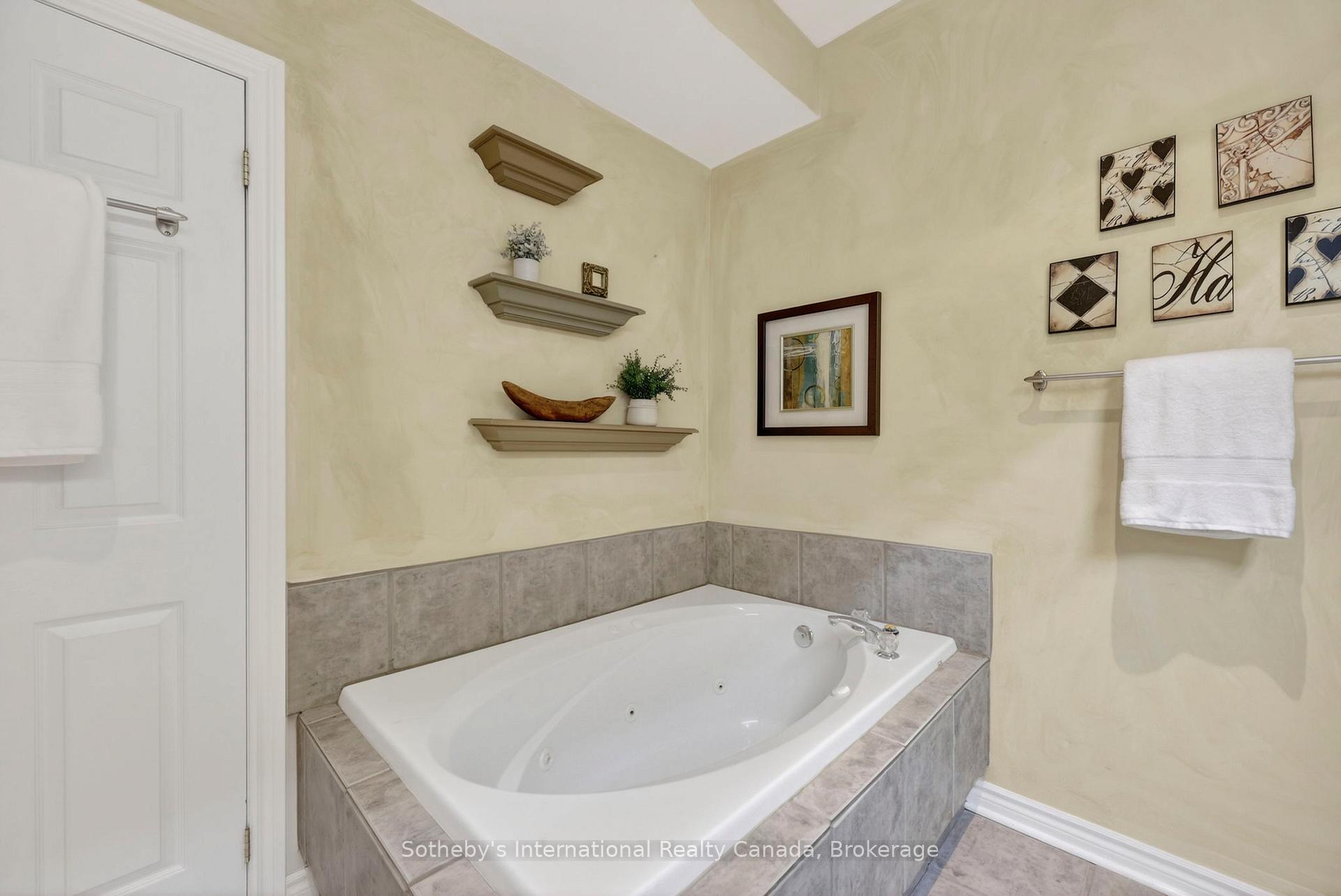 Photo 29 of Unit 10, 110 Kellie'S Way, Blue Mountains — HOMEH