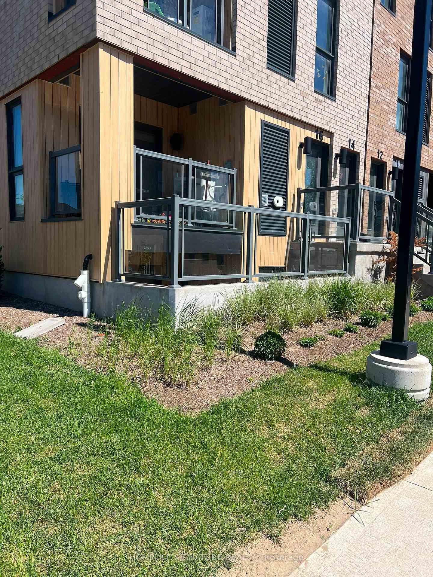 Photo 15 of 16 Urbane Boulevard, Kitchener, Meinzinger — HOMEH